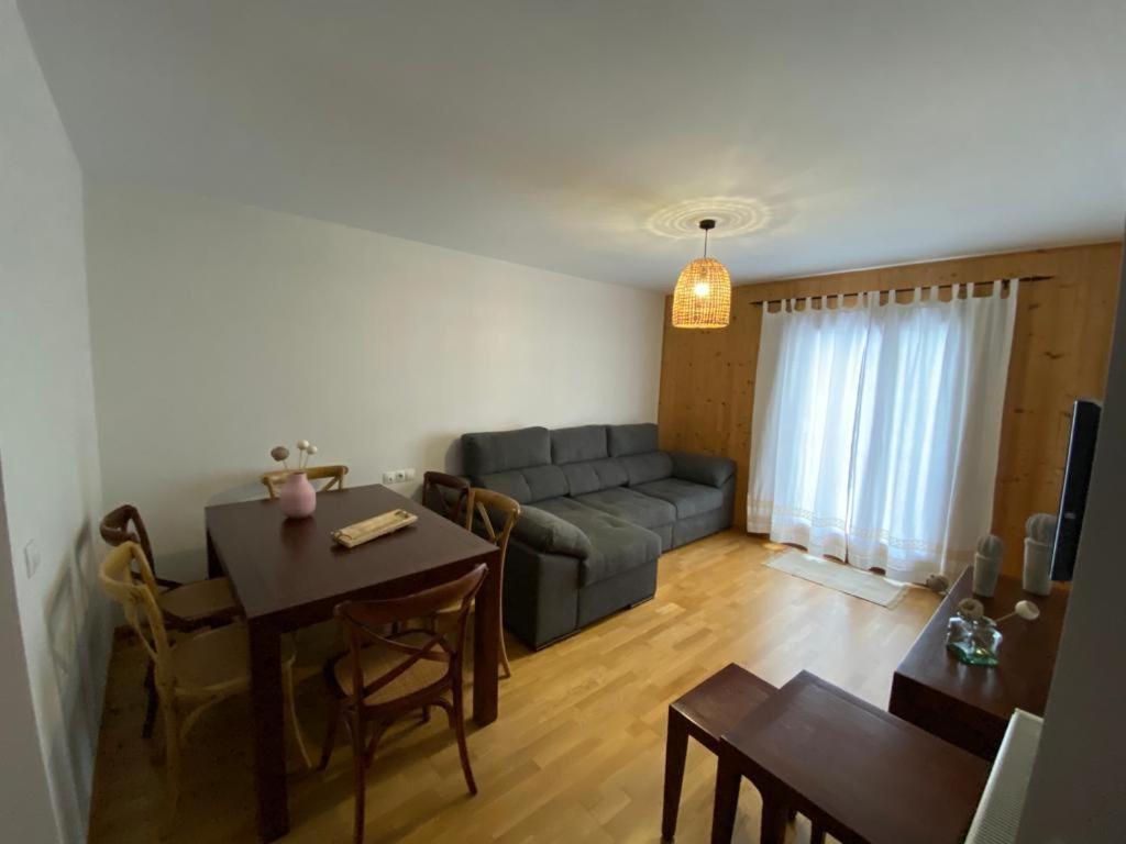 Fantastico Apartamento Con Jardin En Castiello De Jaca Vut Hu-20-007 Bagian luar foto